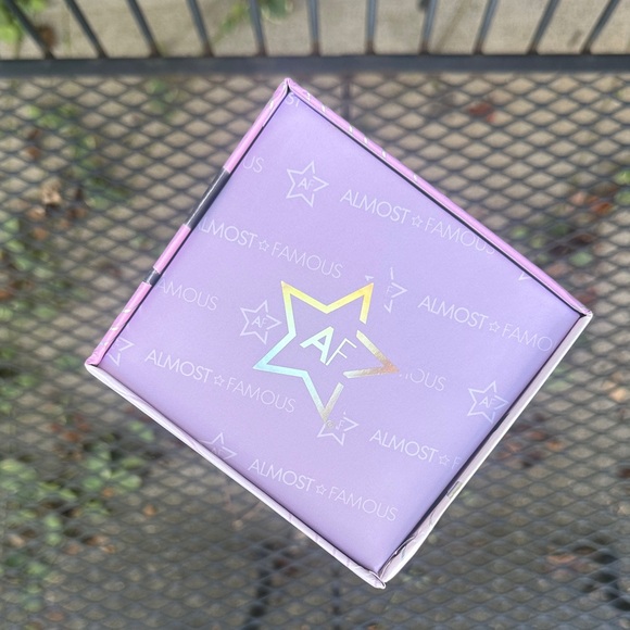 NWT. Almost Famous Limited Edition Hair Curler - Violet Tyrian - Picture 9 of 16